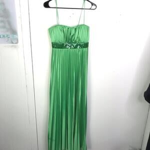 My Michelle Dress Womens M Lime Green Babydoll Sequin Empire Waist Pleating Prom